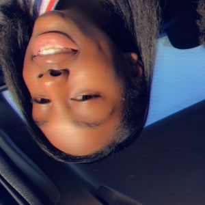 Meet your Posher, Ariana